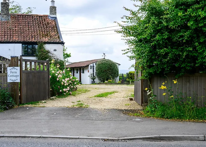 Lavender - Delightful Stables Conversion By Stae-homes Kro