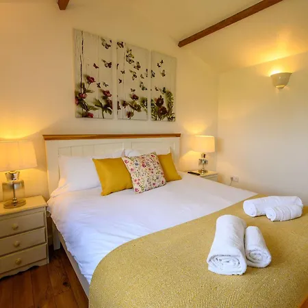 Lavender - Delightful Stables Conversion By Stae-homes Inn Bristol