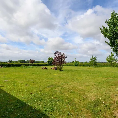 Lavender - Delightful Stables Conversion By Stae-homes *
